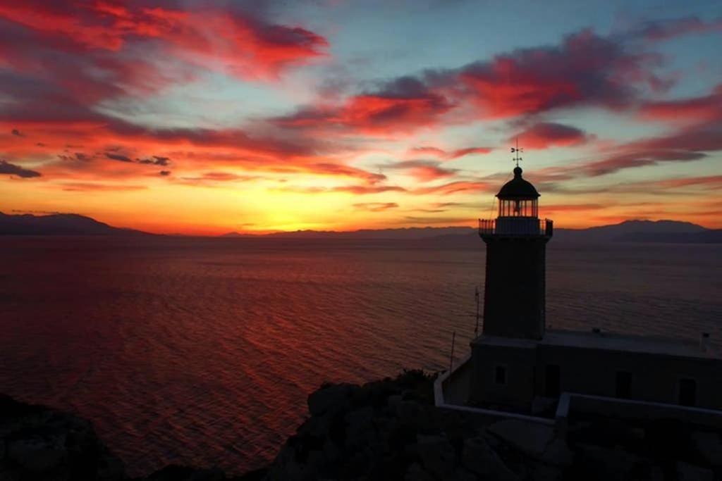 Villa Rania Loutraki Εξωτερικό φωτογραφία